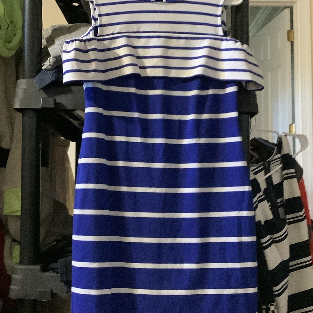 Vince Camuto Navy and‎ White Striped Top